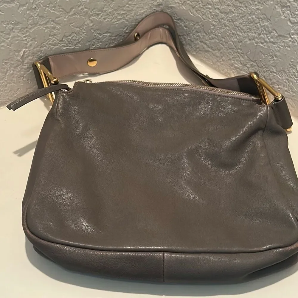 Chloe Vanessa Messenger Bag Gray Leather Minimalist Old Money Classic Purse